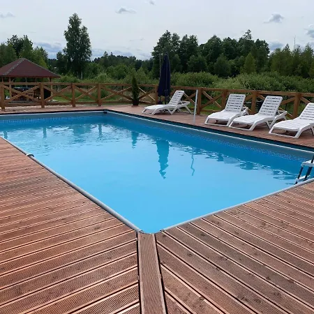 Zielona Dolina - Kompleks Dla Rodzin Z Dziecmi Mikołajki