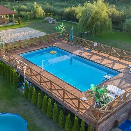 Zielona Dolina - Kompleks Dla Rodzin Z Dziecmi Mikołajki