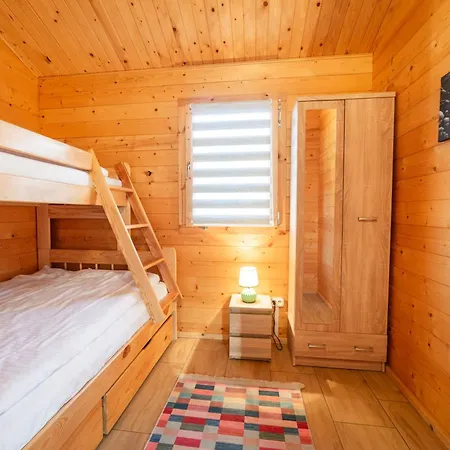 Zielona Dolina - Kompleks Dla Rodzin Z Dziecmi Casa vacanze Mikołajki