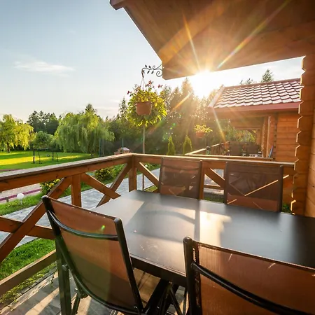 Zielona Dolina - Kompleks Dla Rodzin Z Dziecmi Mikołajki